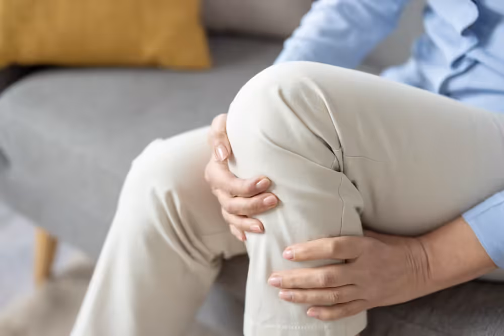 Physiotherapy for knee pain at Bodylogics