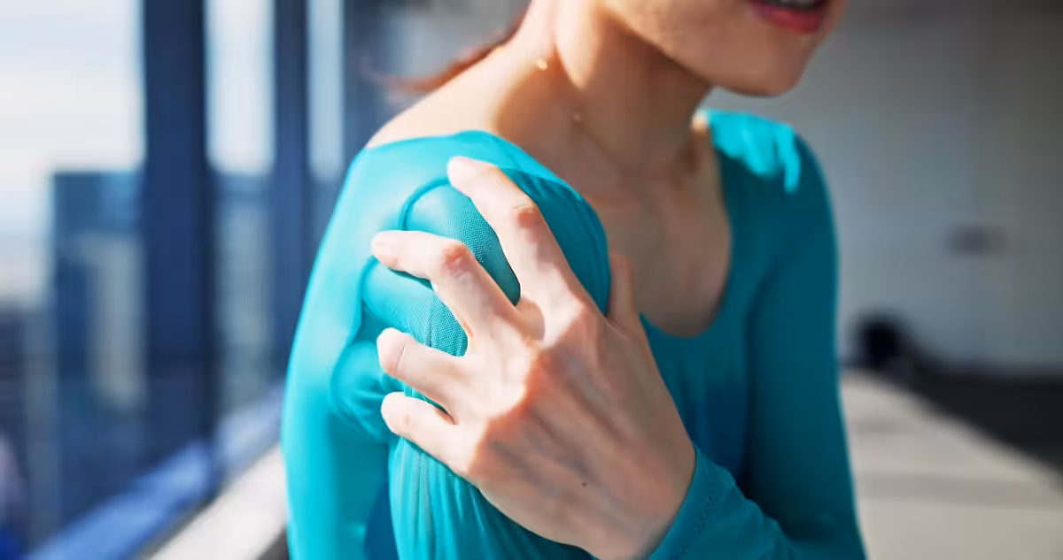 Shoulder Pain assessment at Bodylogics